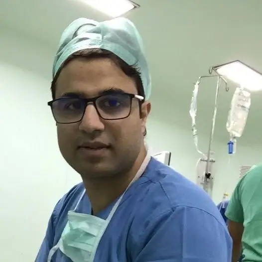 Dr Syed Yasir Qadri Urologist Srinagar